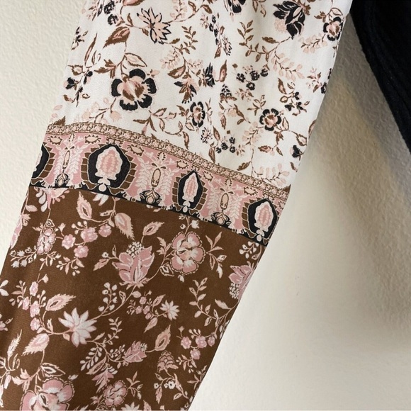 Maurices Medium Black and Floral sleeve Mock Neck Waffle Knit Top - Picture 14 of 14